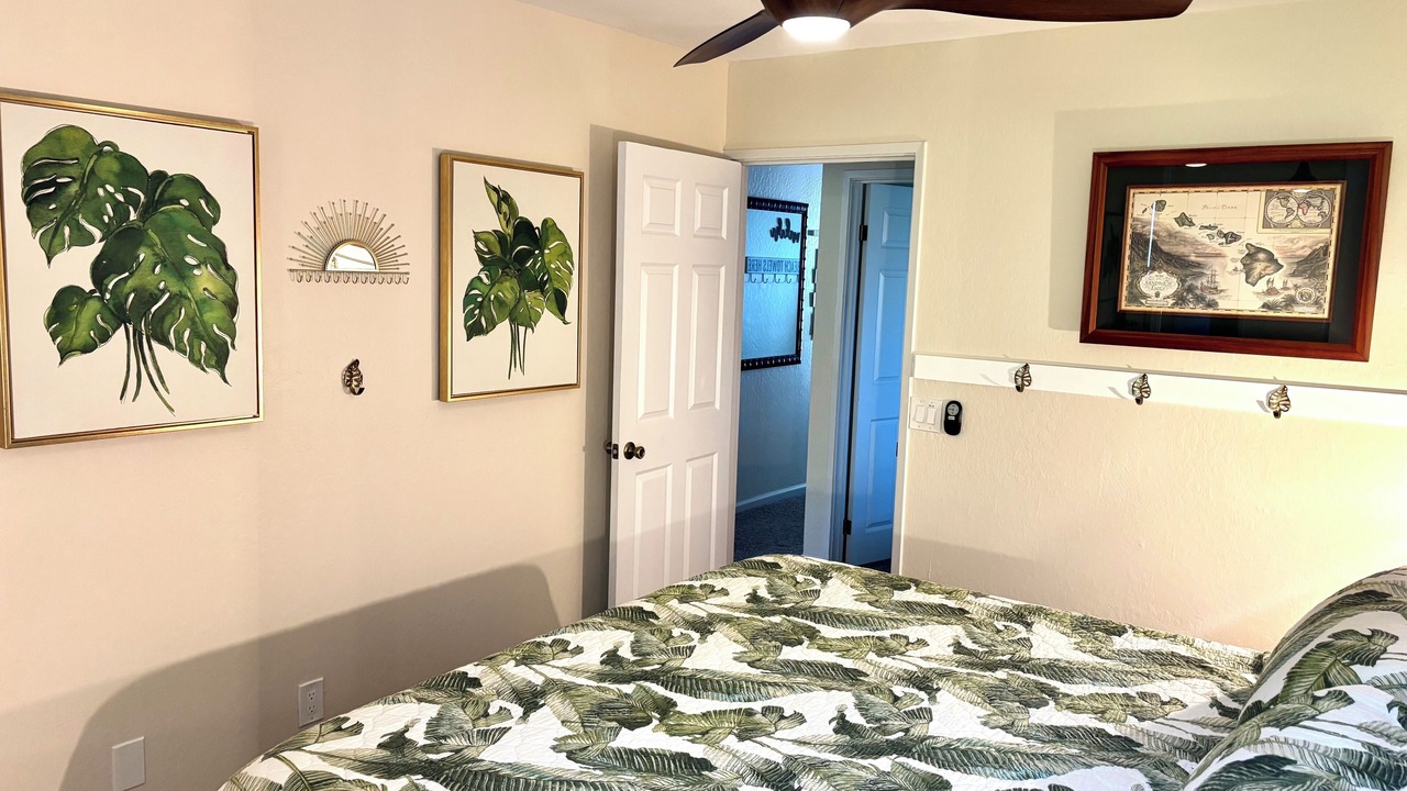 Photo of Bedroom in Makaha