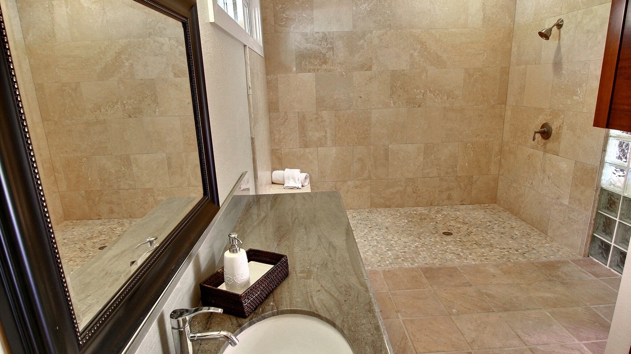 Photo of Bathroom in Waimanalo Beach
