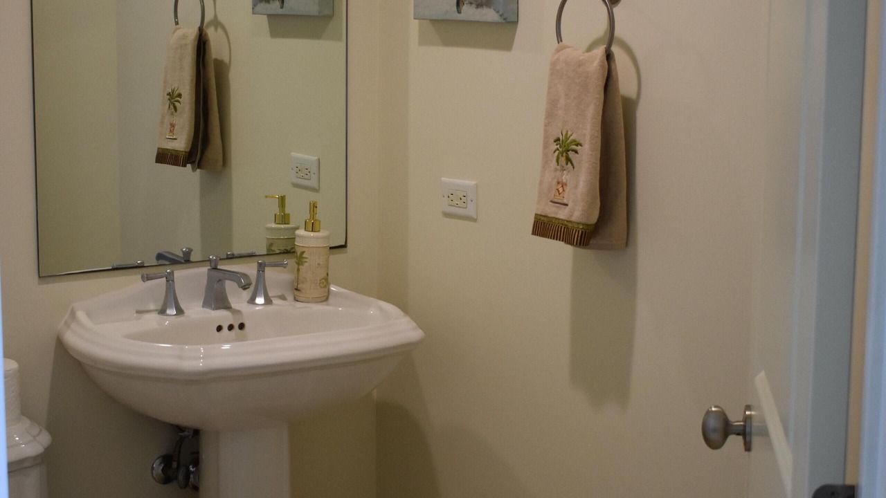 Photo of Bathroom in Kahaluu-Keauhou