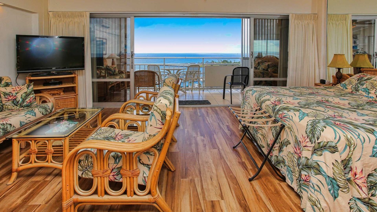 Photo of Bedroom in Waikiki
