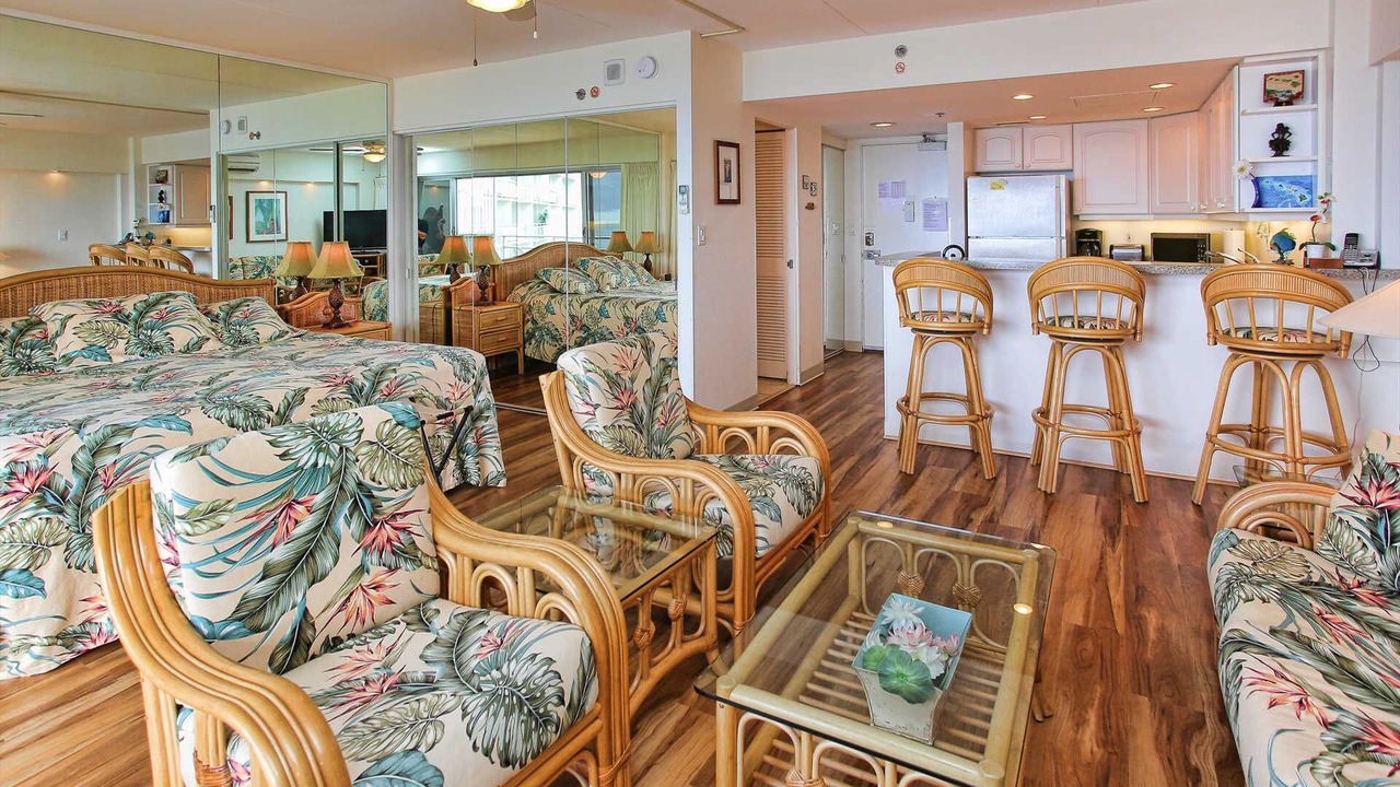 Photo of Bedroom in Waikiki