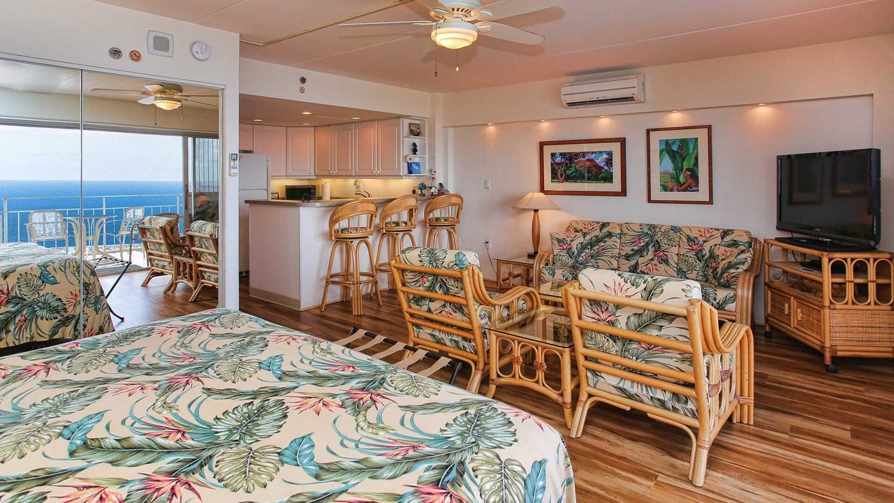 Photo of Bedroom in Waikiki