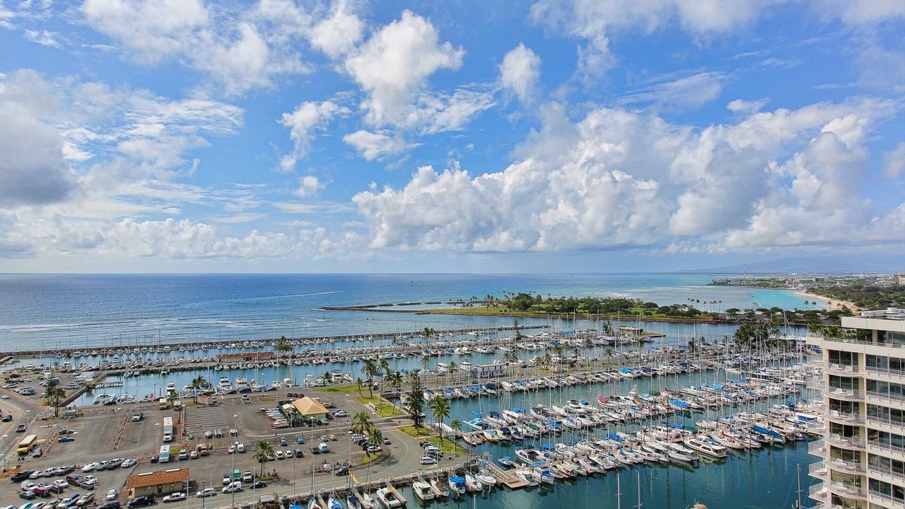 Photo of Others in Waikiki