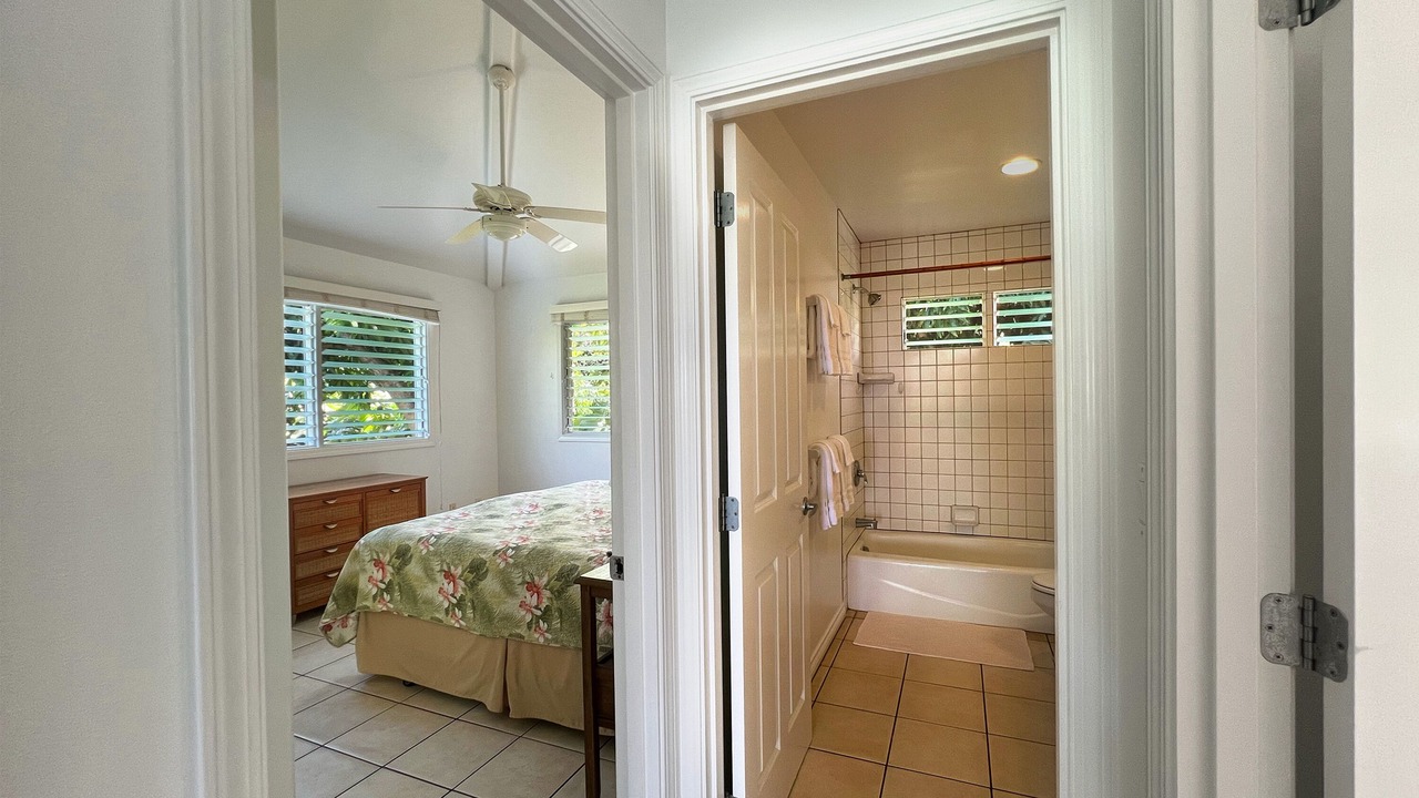 Photo of Bathroom in Poipu