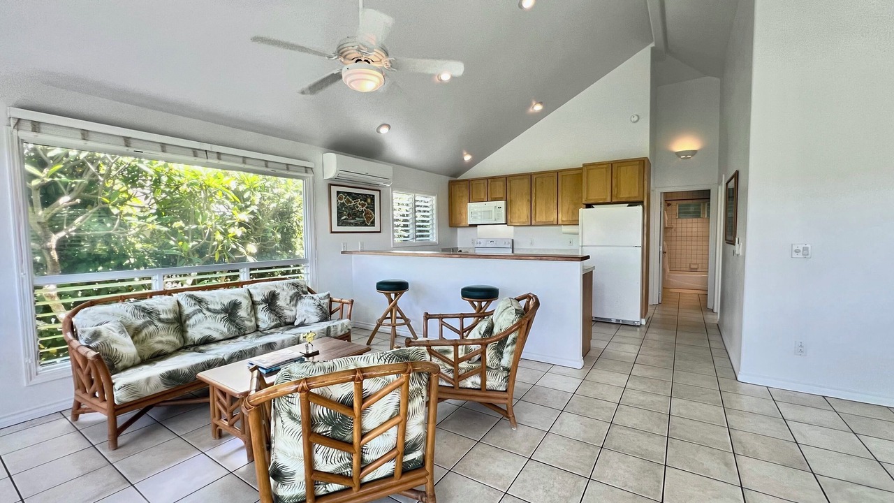 Photo of Livingroom in Poipu