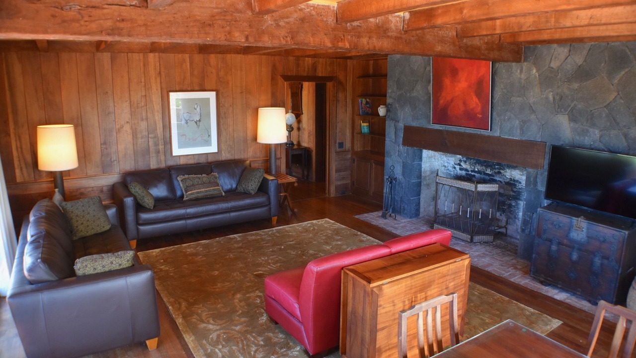 Photo of Livingroom in Captain Cook