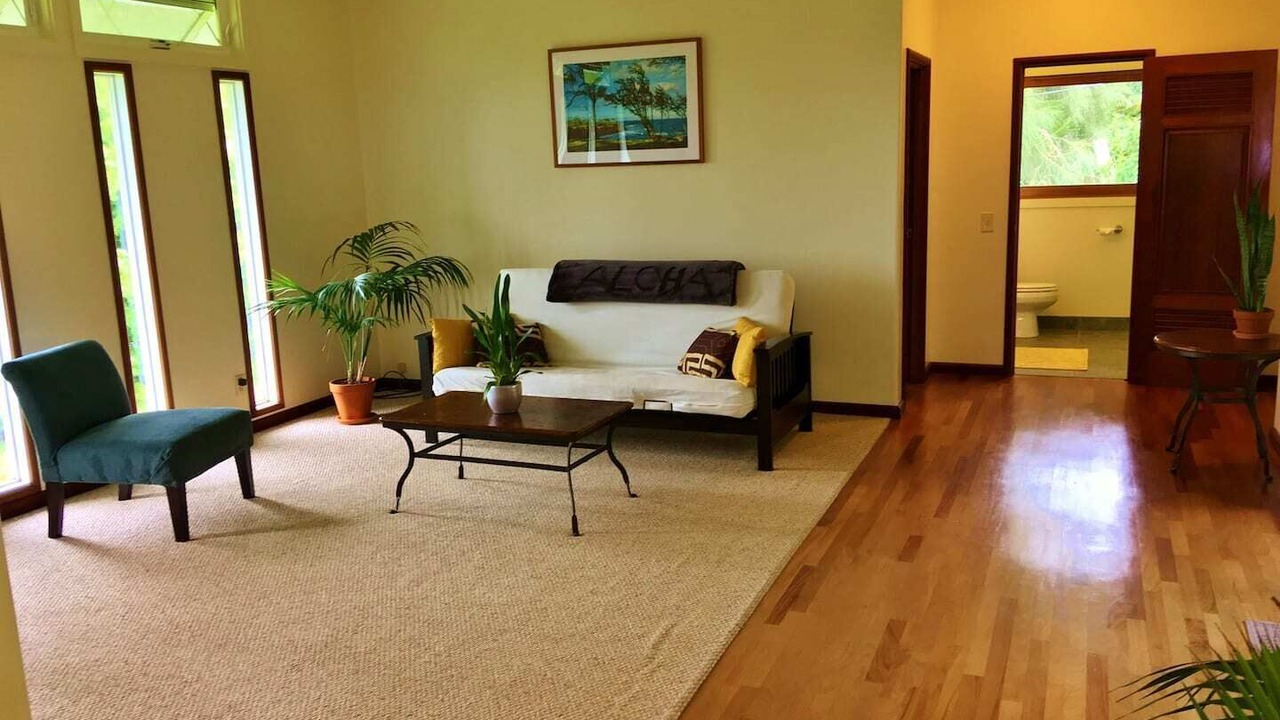Photo of Livingroom in Hawi