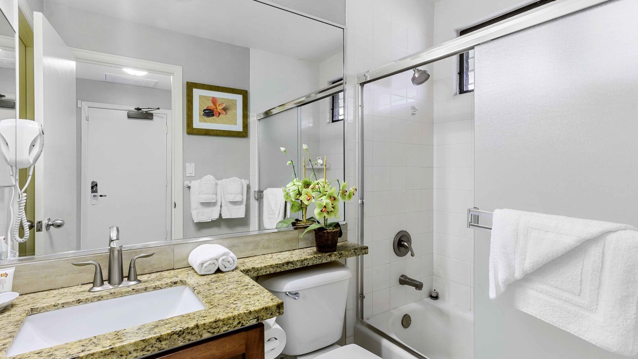 Photo of Bathroom in Napili