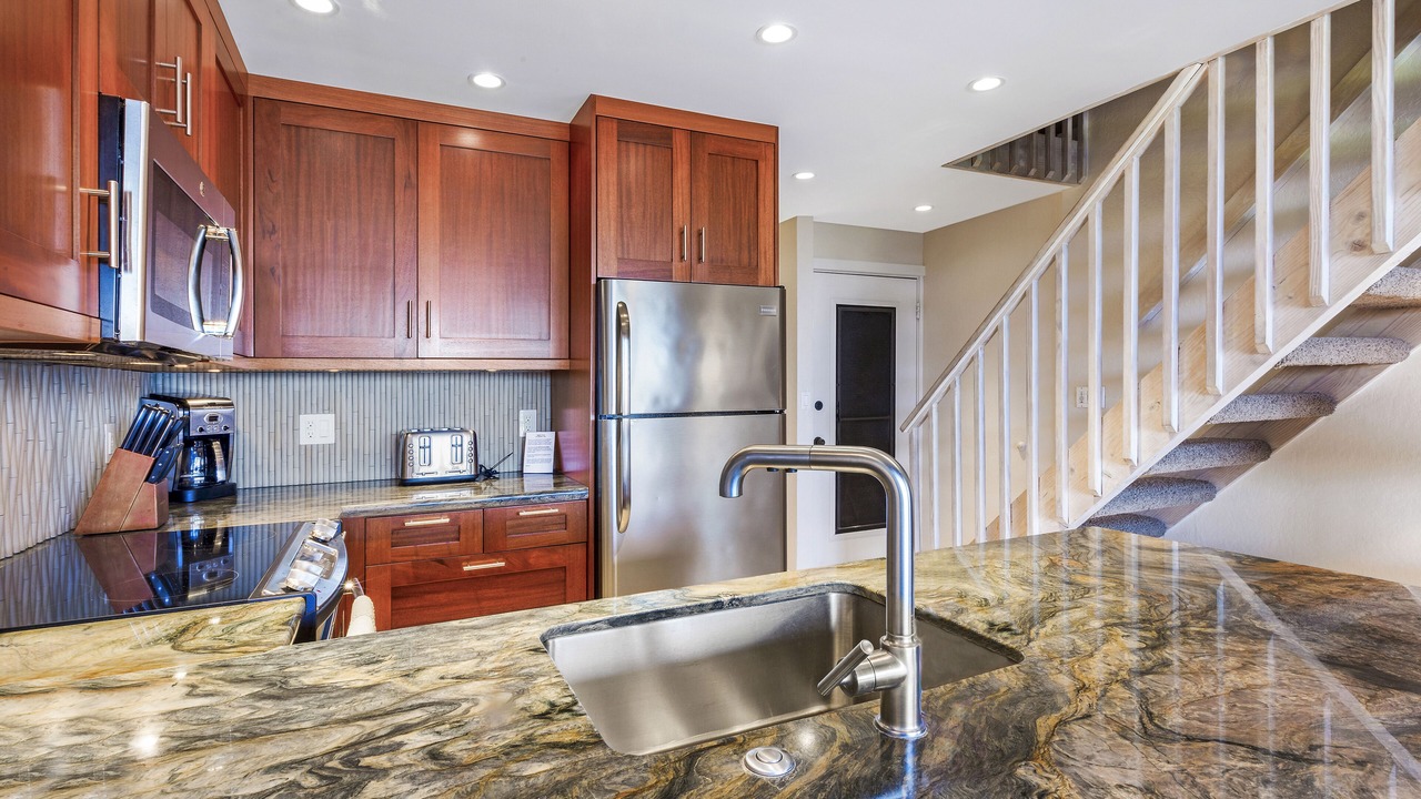 Photo of Kitchen in Kahana