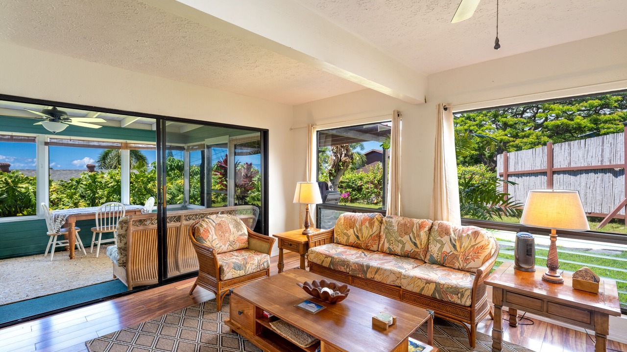 Photo of Livingroom in Kailua-Kona