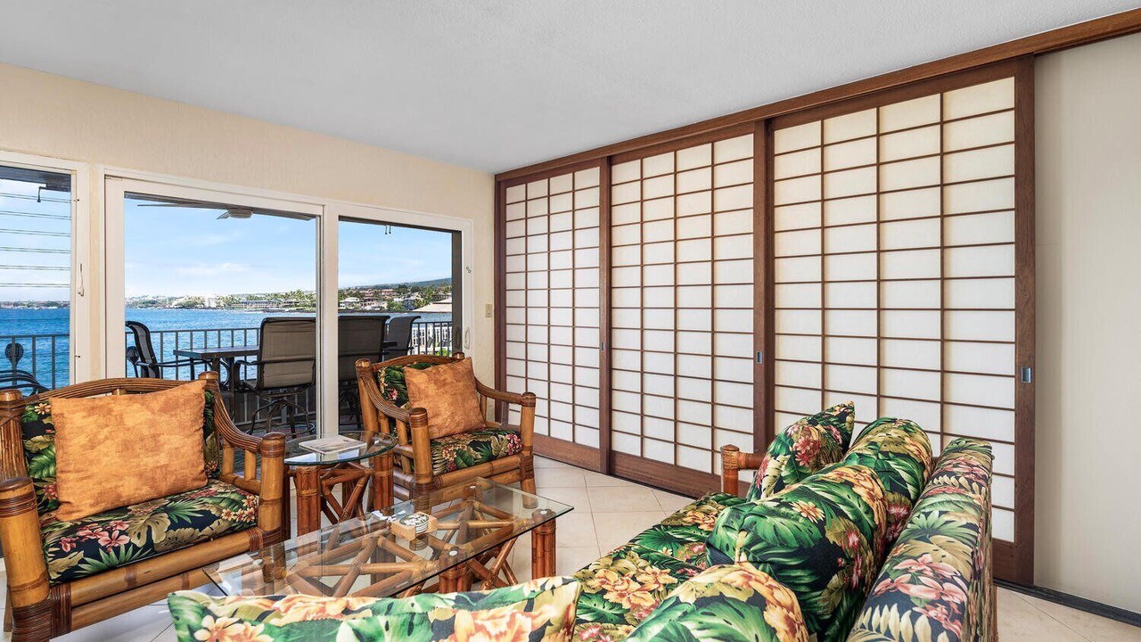 Photo of Livingroom in Kailua-Kona