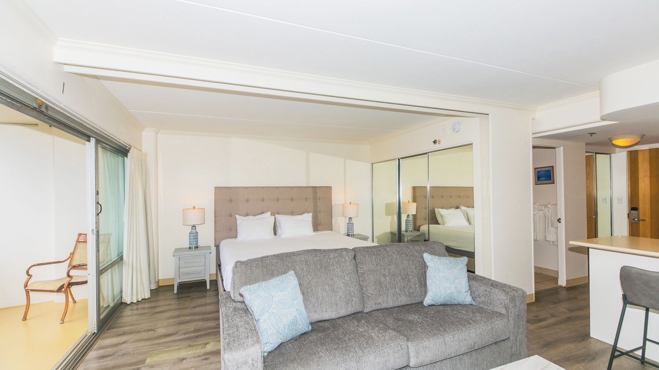 Photo of Bedroom in Waikiki