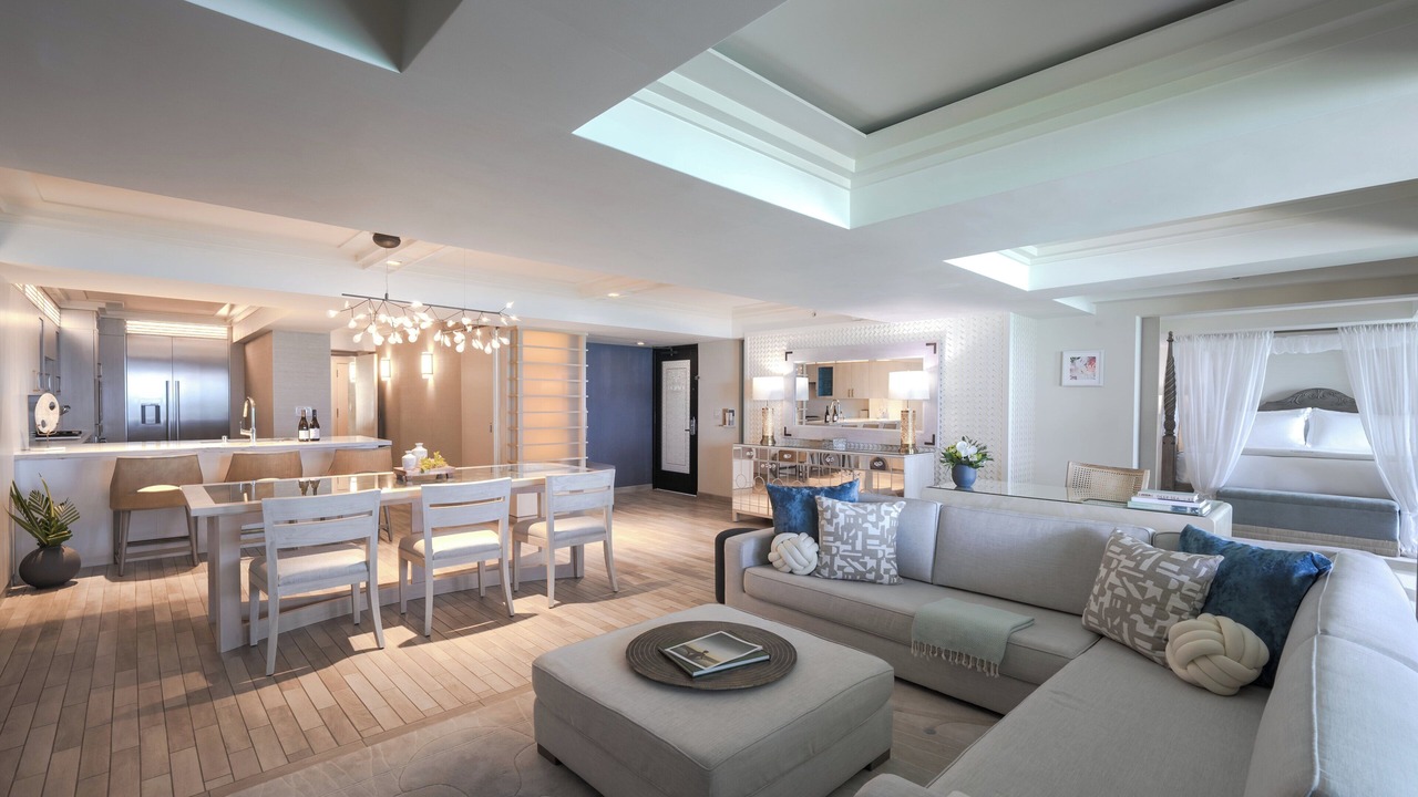 Photo of Livingroom in Waikiki