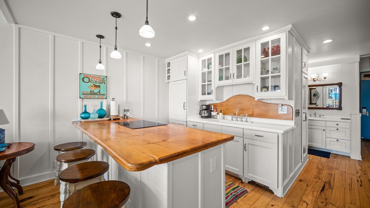 Photo of Kitchen in Wailua