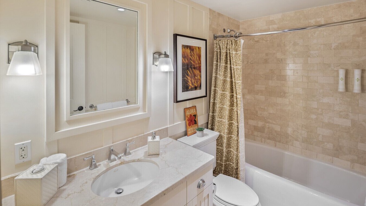 Photo of Bathroom in Kahuku