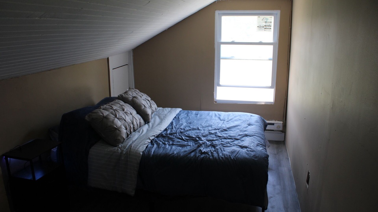 Photo of Bedroom in Lorain