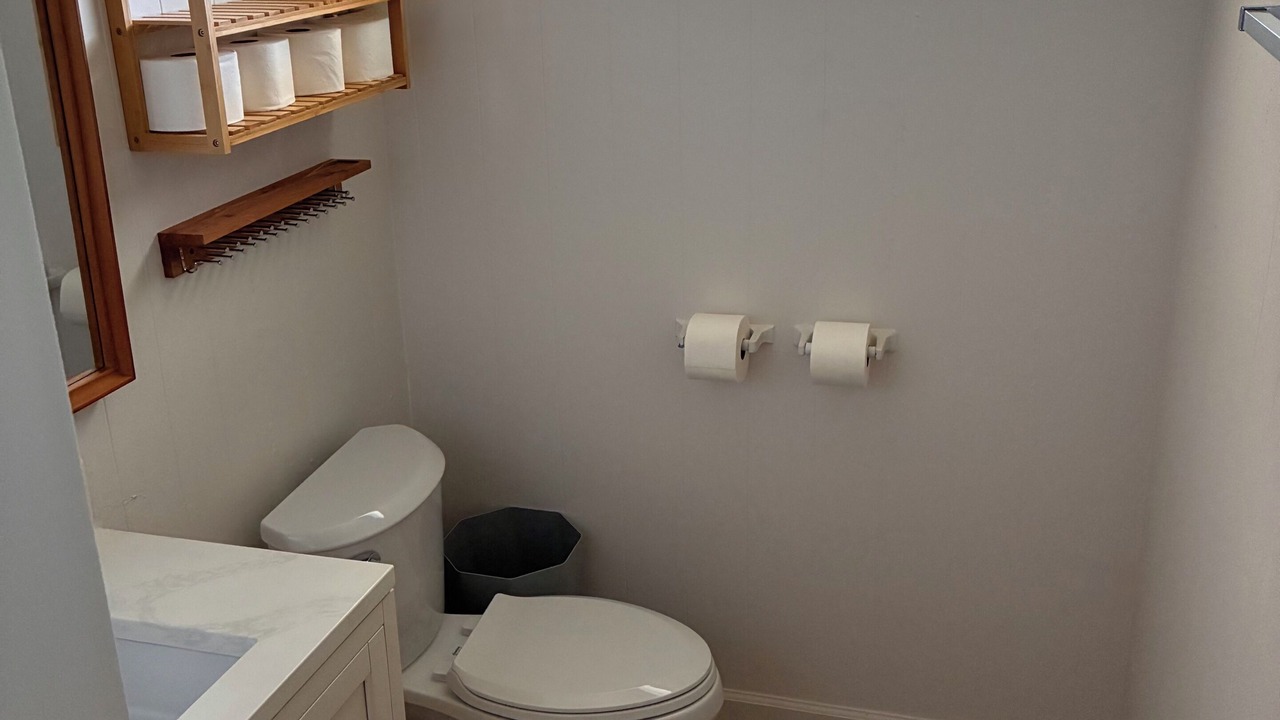 Photo of Bathroom in Kalihi - Palama