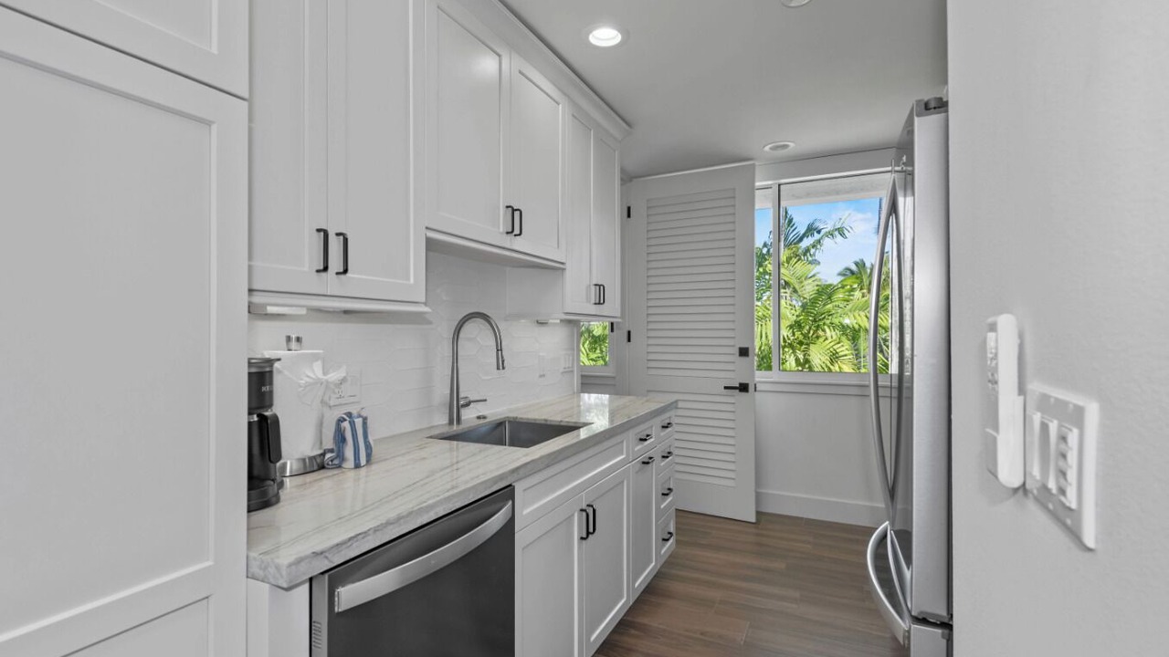 Photo of Kitchen in Historic Kailua Village