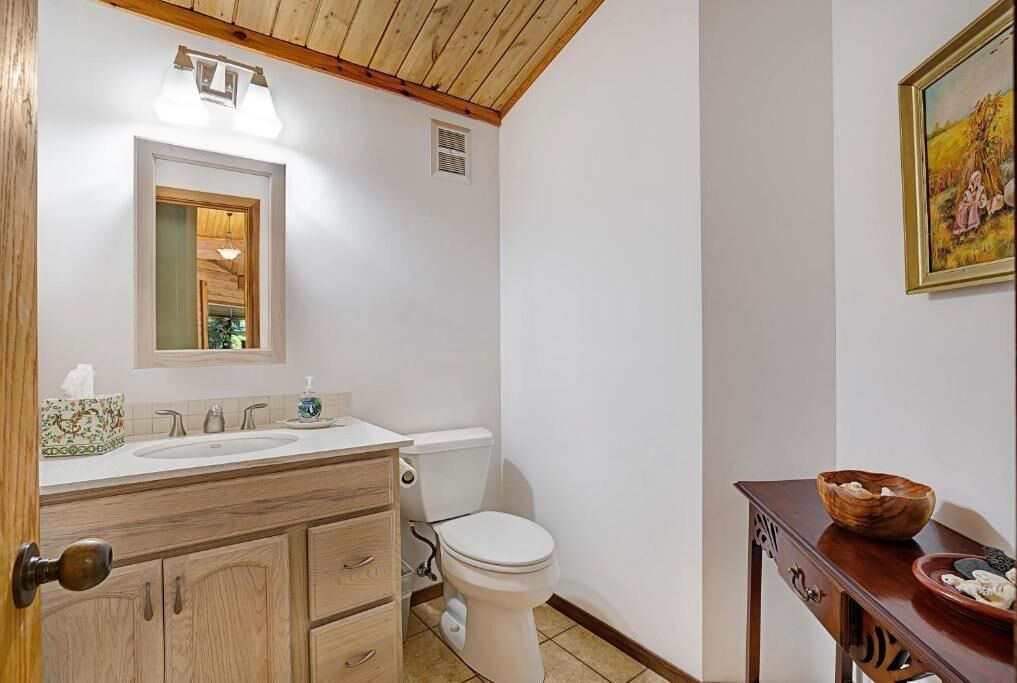 Photo of Bathroom in Waikoloa
