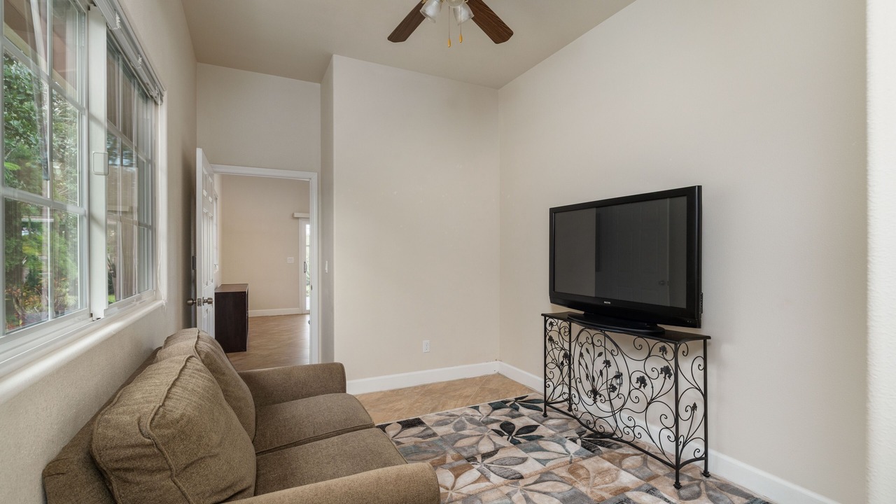 Photo of Livingroom in Keaau