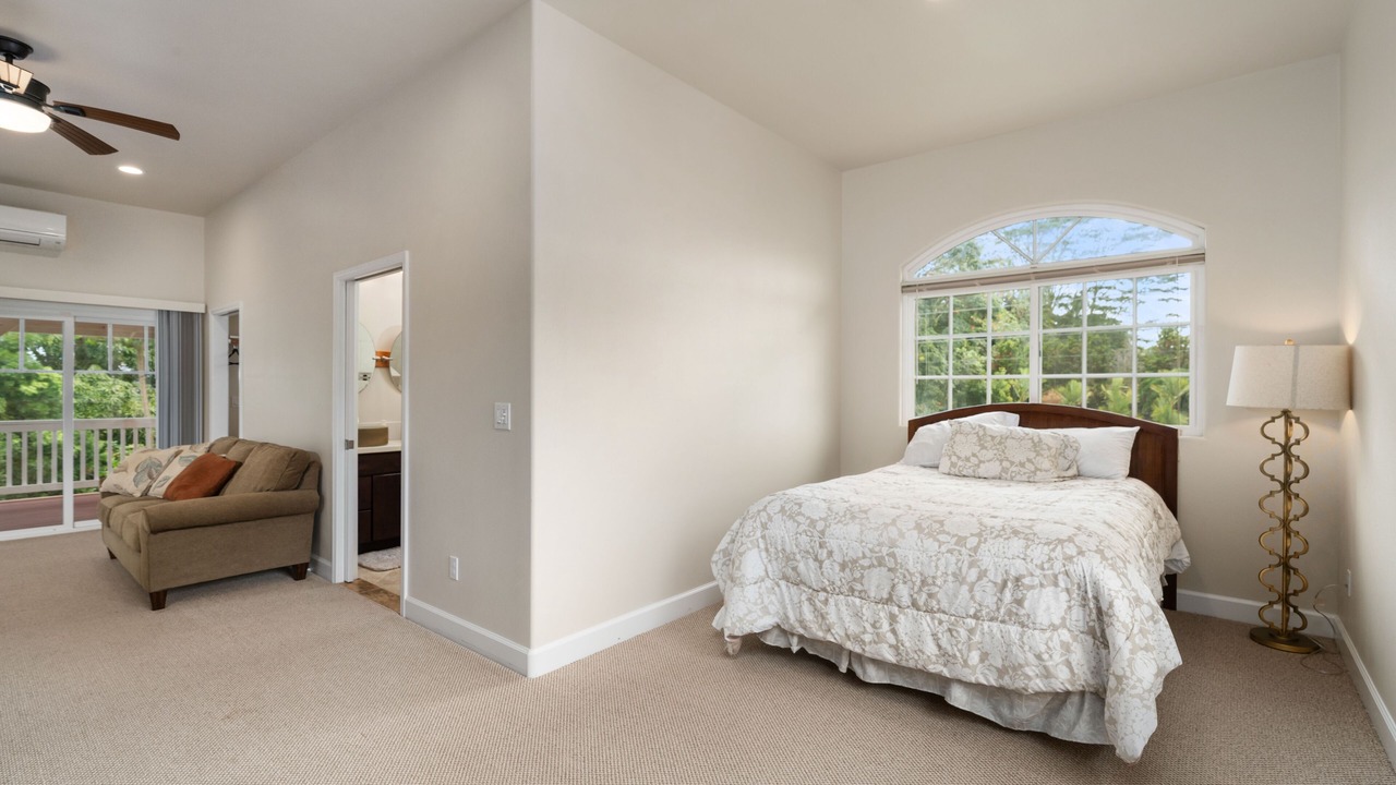 Photo of Bedroom in Keaau