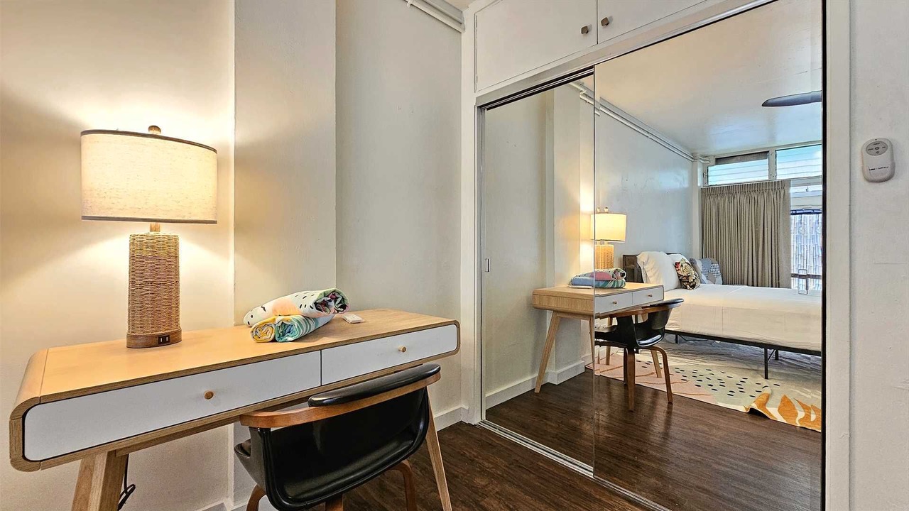 Photo of Bedroom in Waikiki