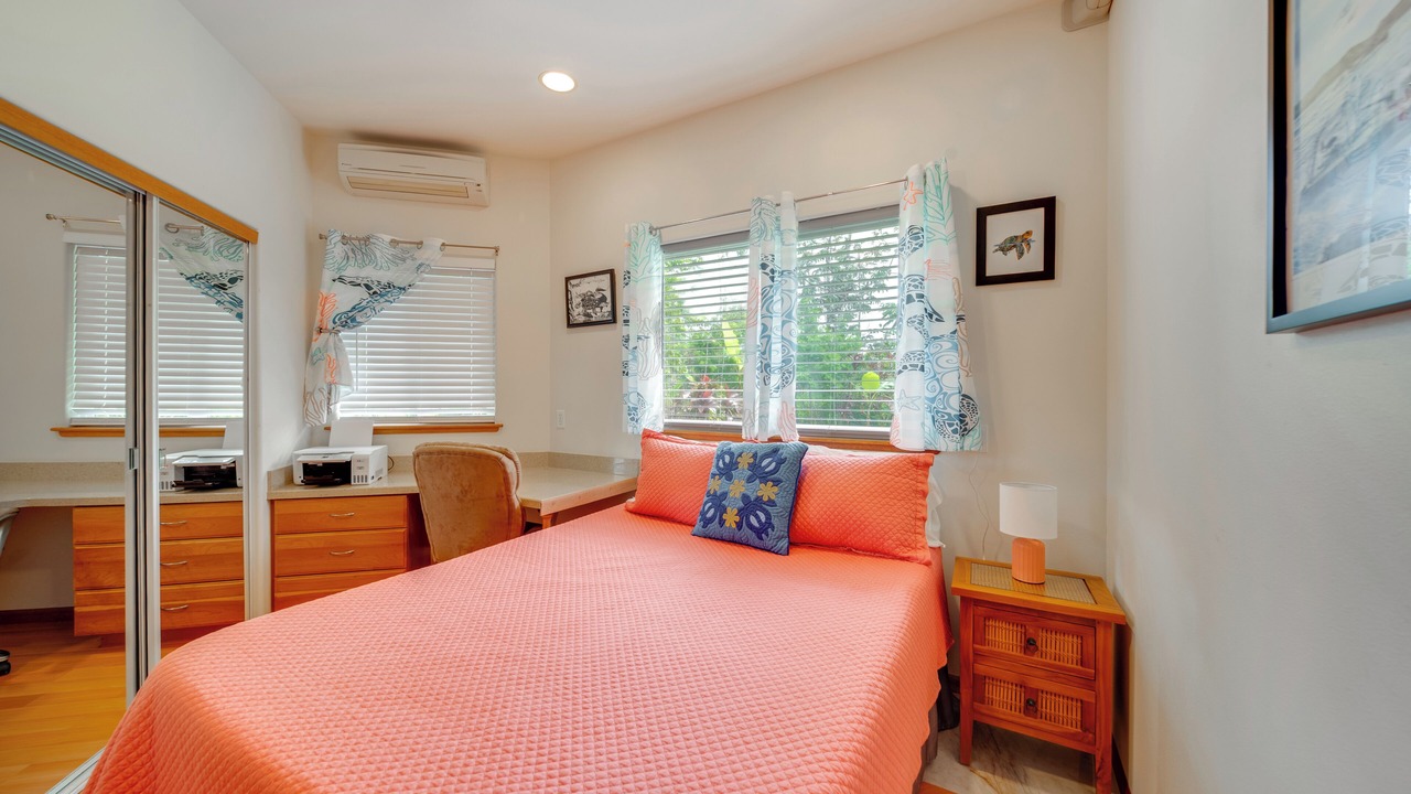Photo of Bedroom in Keaau