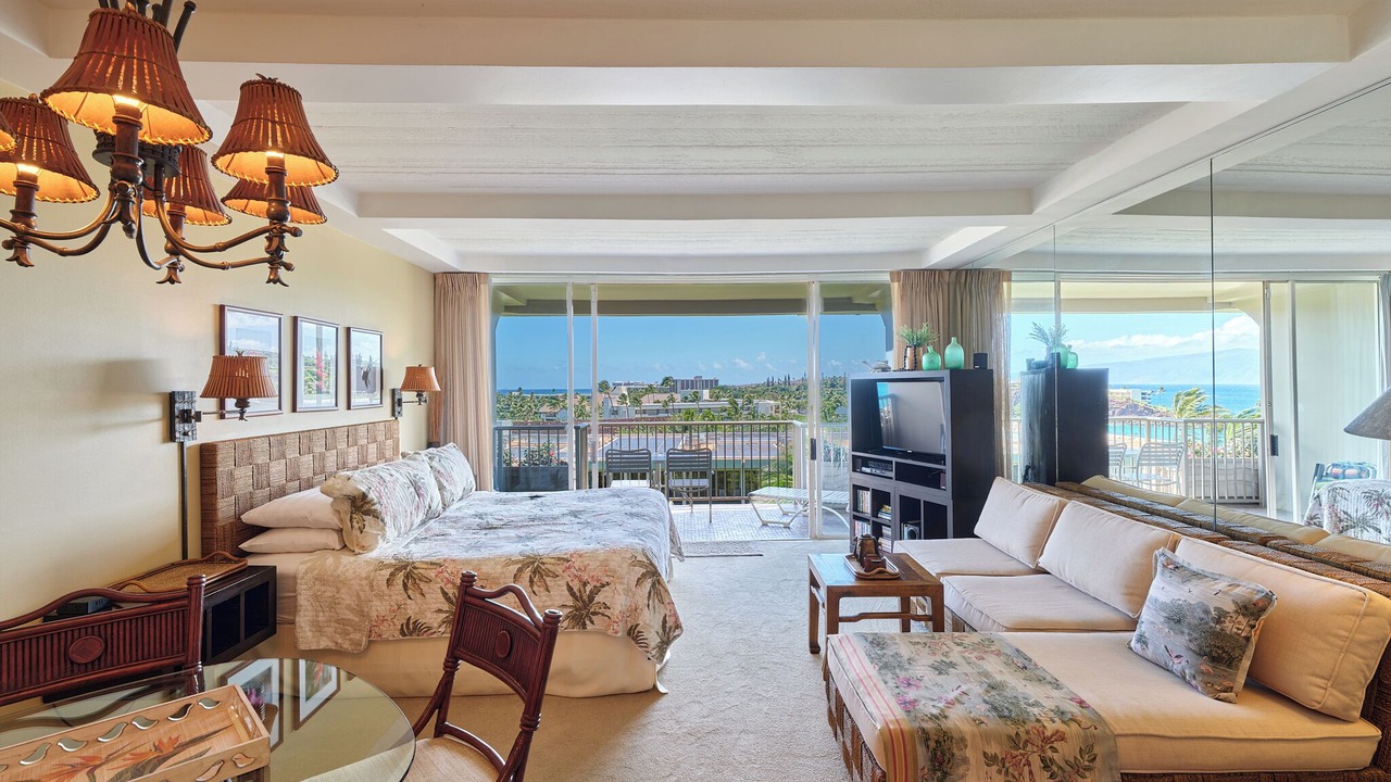 Photo of Livingroom in Kaanapali