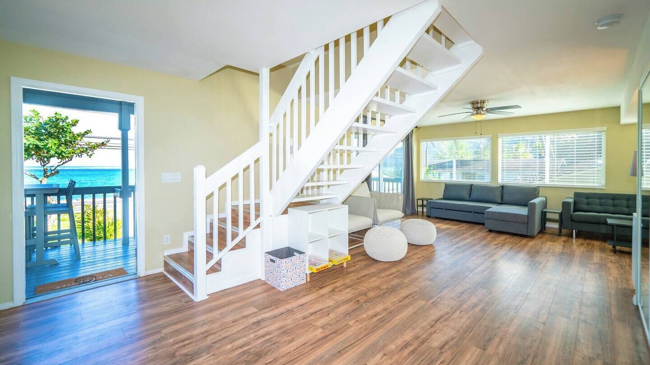 Photo of Livingroom in Punaluu