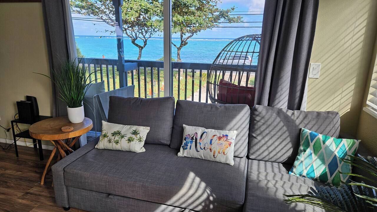 Photo of Livingroom in Punaluu