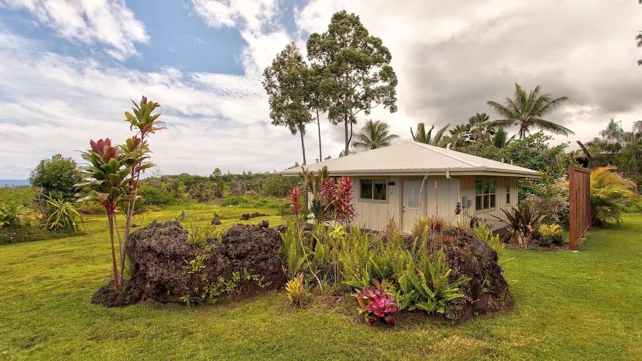 Photo of Outdoor in Puna Palisades