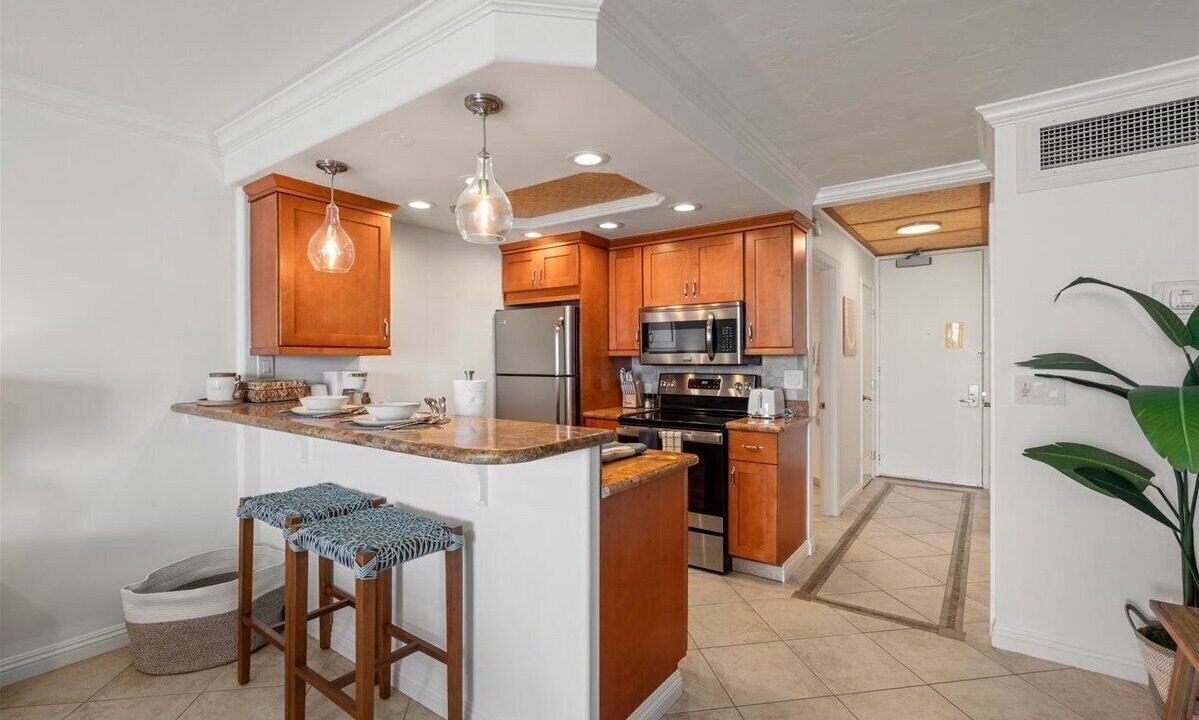 Photo of Kitchen in Historic Lahaina Front Street