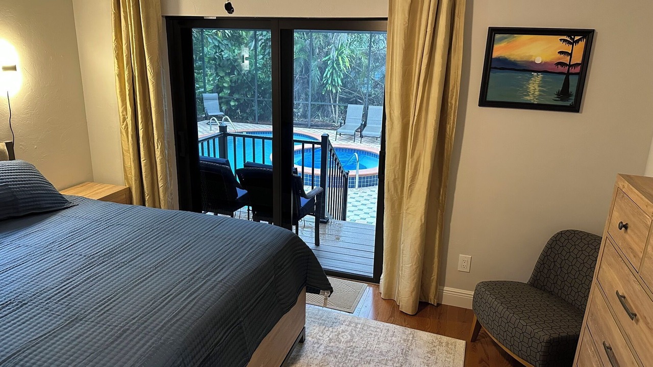 Photo of Bedroom in Palm River Estates