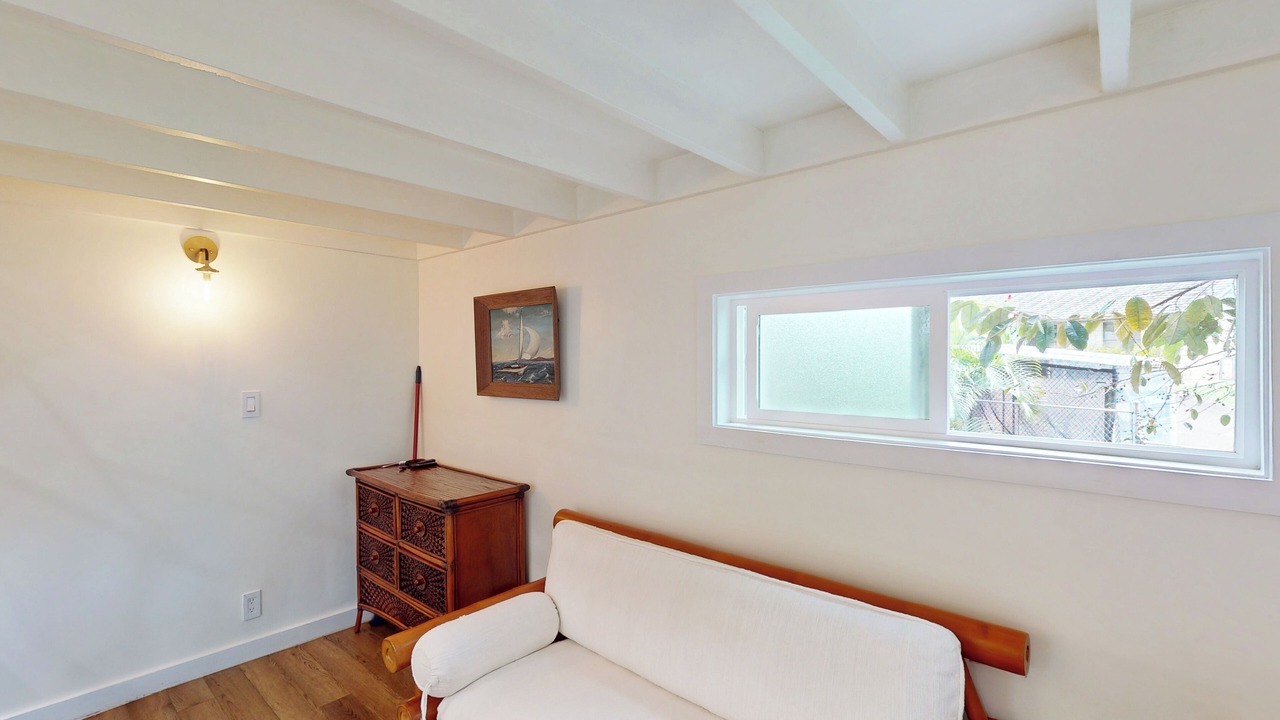 Photo of Livingroom in Mililani