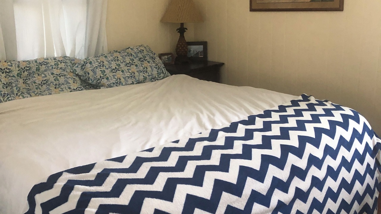 Photo of Bedroom in Waialua