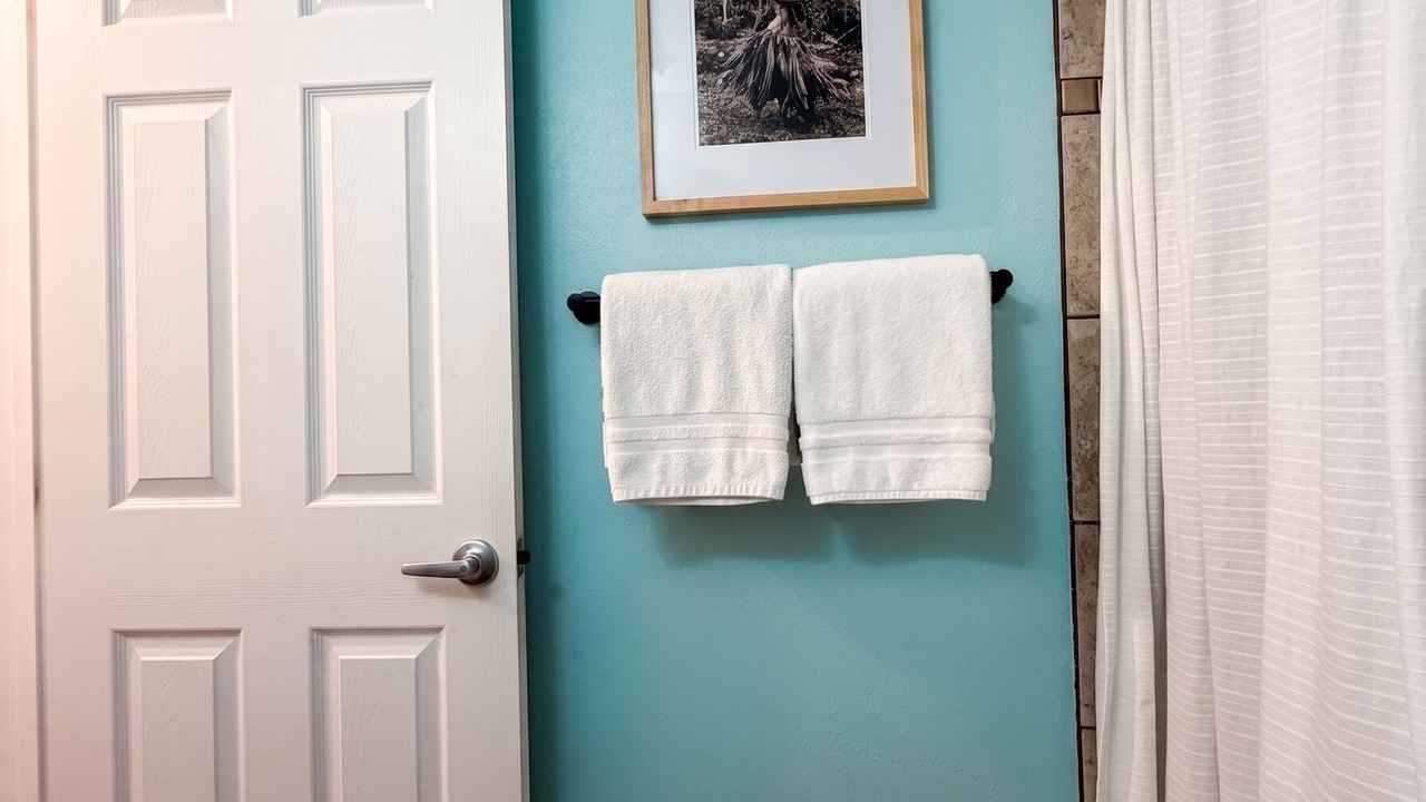 Photo of Bathroom in Historic Kailua Village