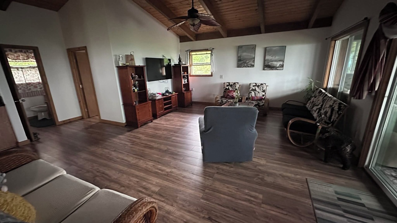 Photo of Livingroom in Discovery Harbour