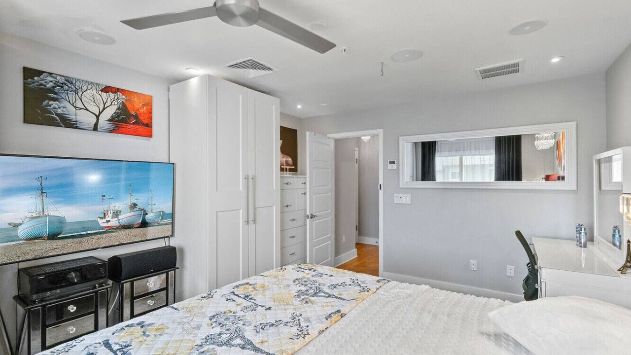 Photo of Bedroom in Ewa