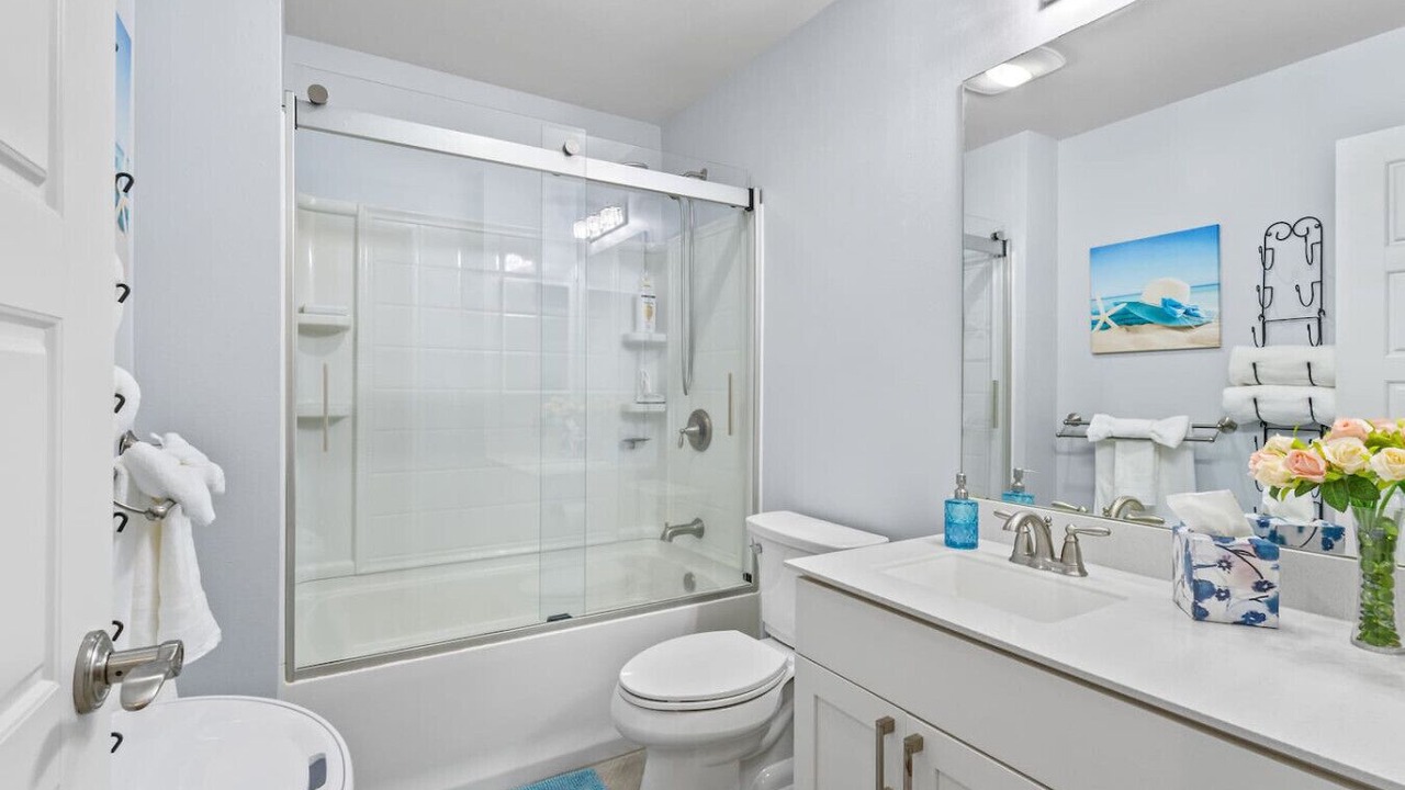 Photo of Bathroom in Ewa