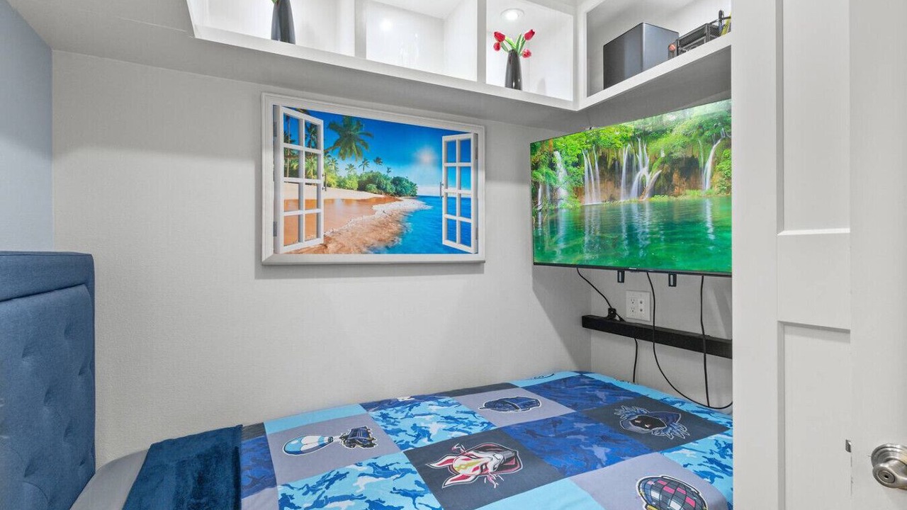 Photo of Bedroom in Ewa