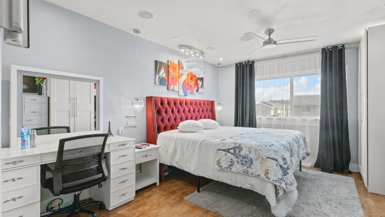 Photo of Bedroom in Ewa