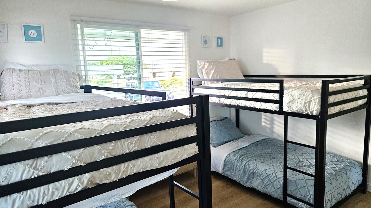 Photo of Bedroom in Ewa