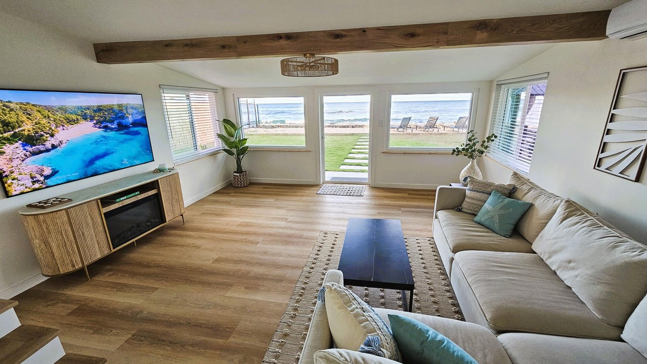 Photo of Livingroom in Ewa