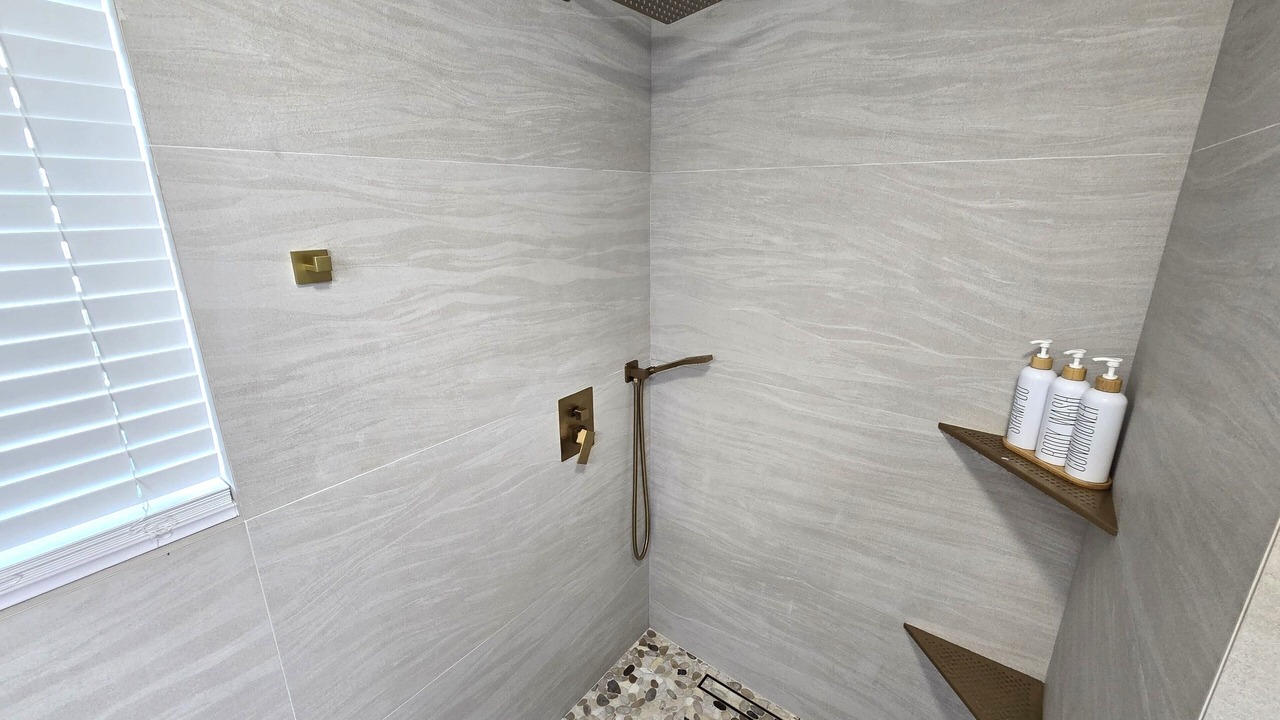 Photo of Bathroom in Ewa