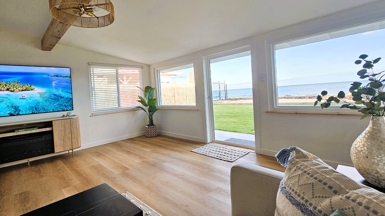 Photo of Livingroom in Ewa