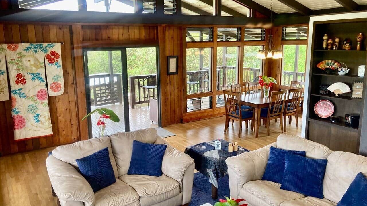 Photo of Livingroom in Orchidlands Estates