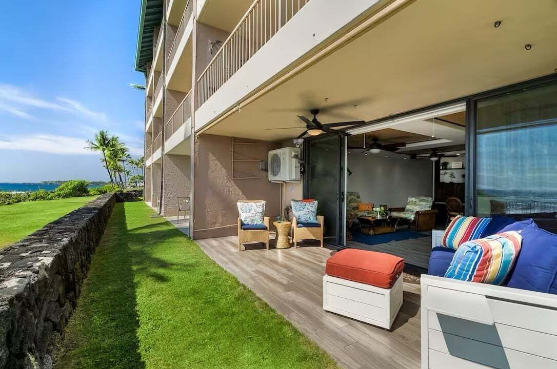 Photo of Patio Balcony in Historic Kailua Village