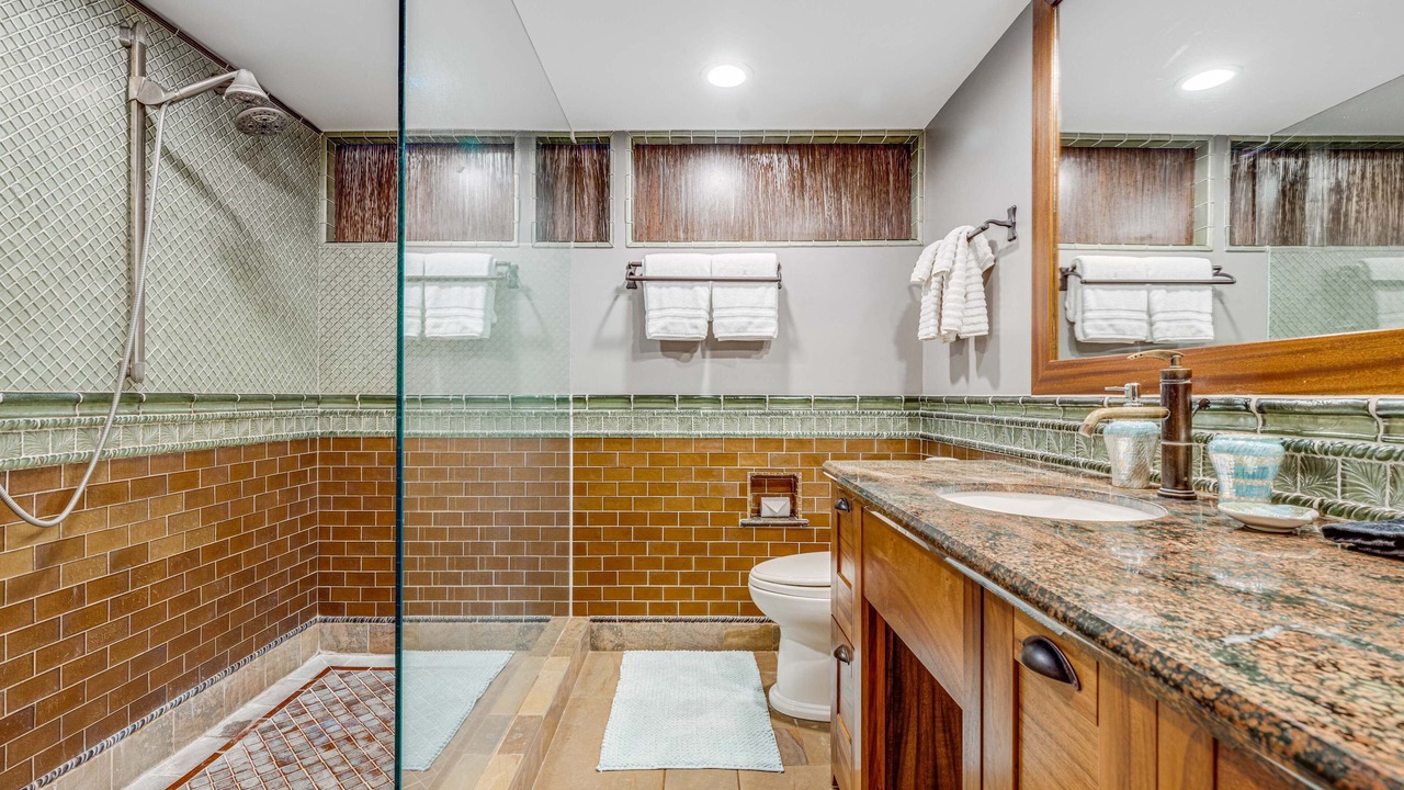 Photo of Bathroom in Wailea