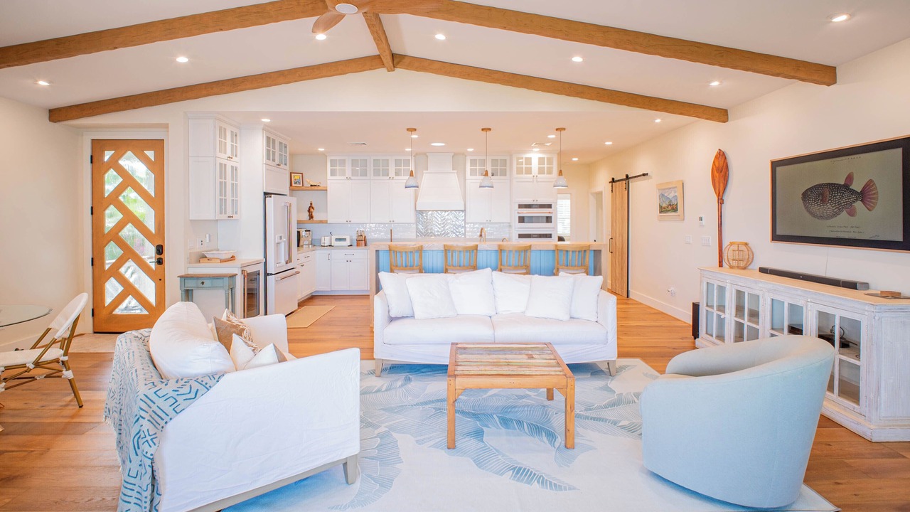 Photo of Livingroom in Mokuleia