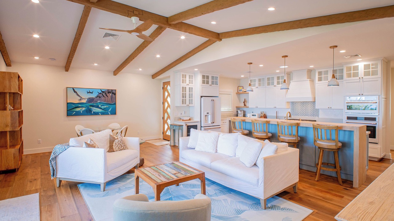 Photo of Livingroom in Mokuleia